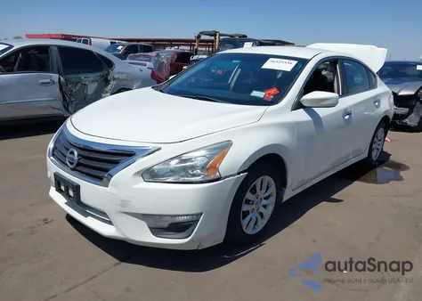 2015 Nissan Altima 2.5/2.5 S/2.5 Sl/2.5 Sv from USA, damaged, VIN 1N4AL3AP5FN921446